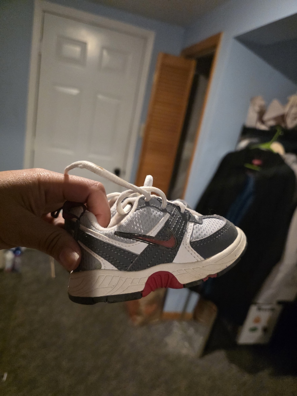 Nike Toddler Gray, White & Pink Athletic Sneaker